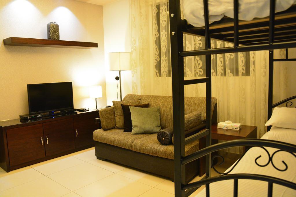 Nadine Hotel Suites Amman Exterior photo